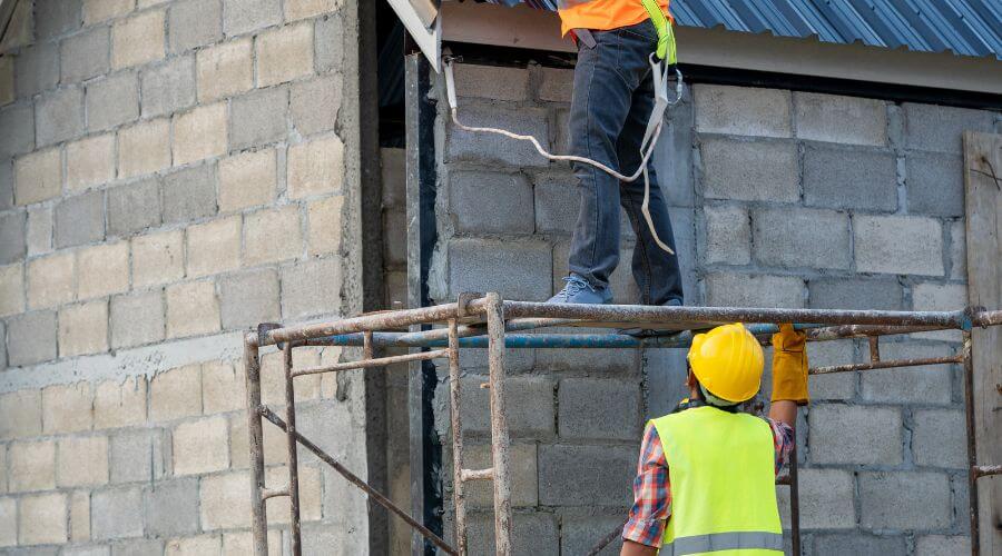Professional residential roofers in Center Ridge, AR